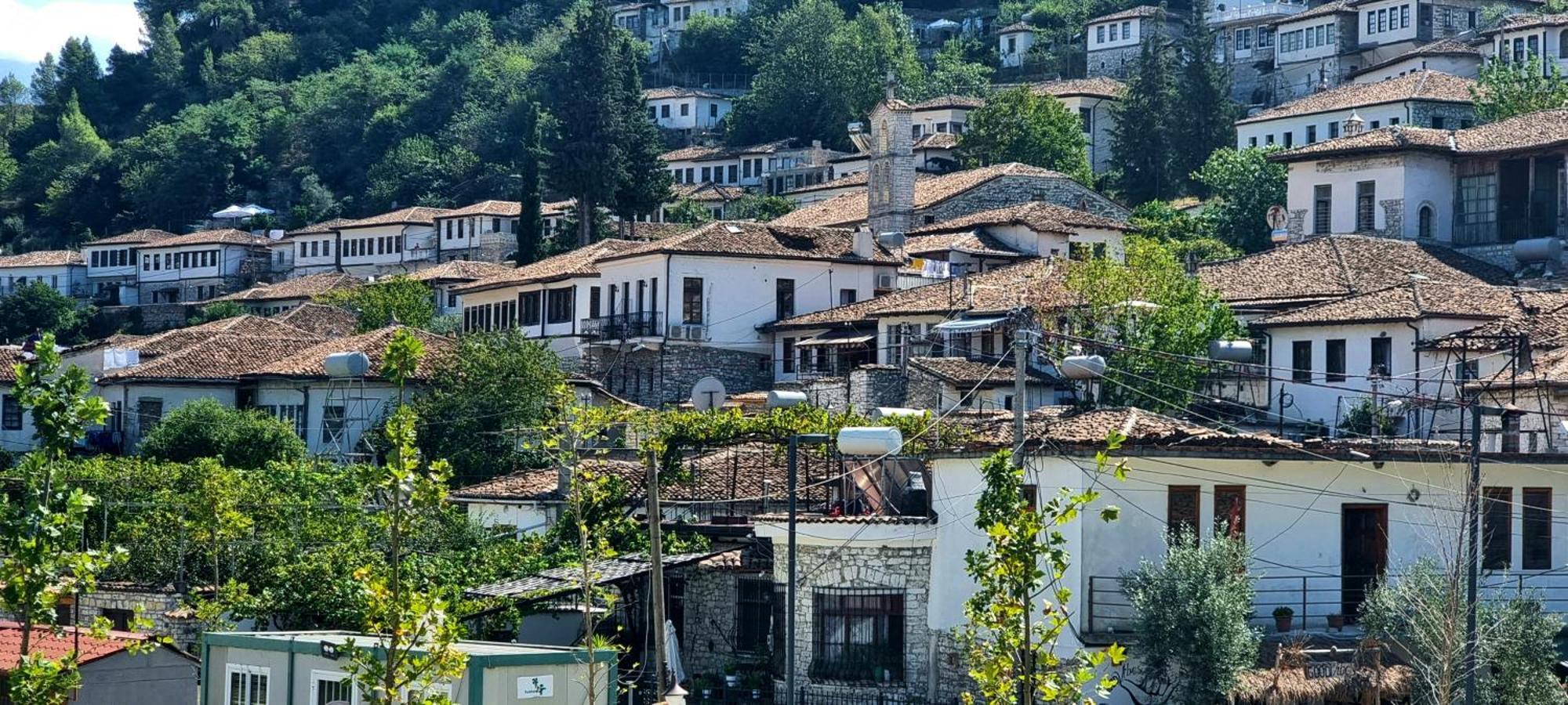 بيرات Hotel Gorica - Unesco Quarter المظهر الخارجي الصورة